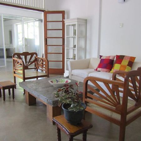 Colombo 07 Charming Home Stays ภายนอก รูปภาพ